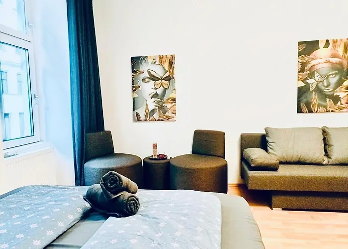 Comfy 3br For Groups, 10-min To Waehringer Park