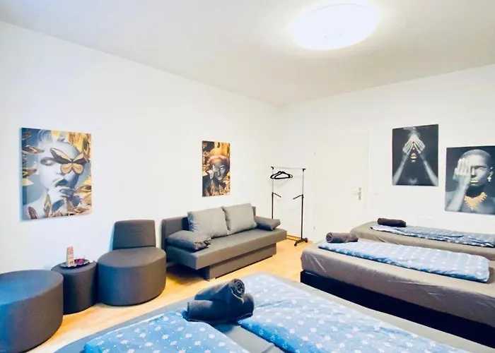 Comfy 3br For Groups, 10-min To Waehringer Park * Vienna