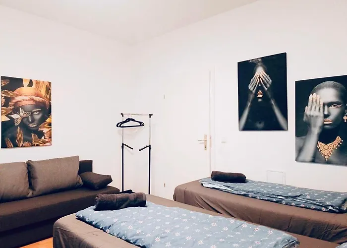 Apartment Comfy 3br For Groups, 10-min To Waehringer Park Vienna